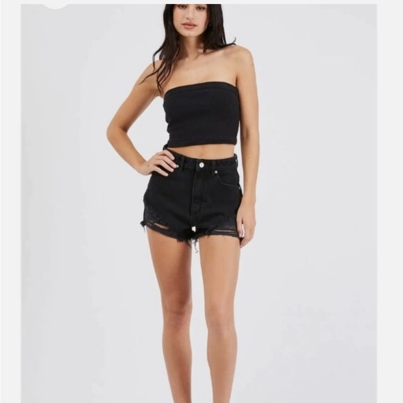 Abrand High Relaxed Short - Picture 3 of 8